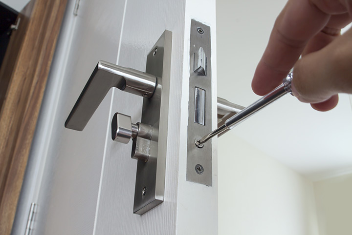 Our local locksmiths are able to repair and install door locks for properties in Aberdeen and the local area.